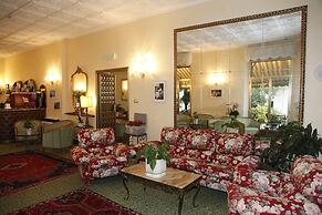 Hotel Diana