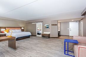 Hampton Inn & Suites Kittery-Portsmouth