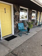 Triangle Inn Motel