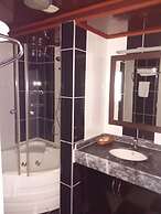 Cihan Otel