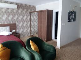 Cihan Otel