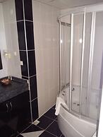 Cihan Otel