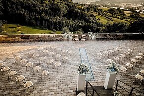 Hotel Garni BURG WALDENSTEIN