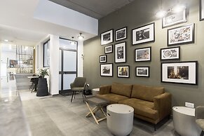 Mr. Todd Hotel