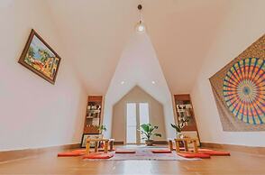 Jolie House