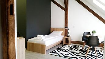 Hotel Arhiv