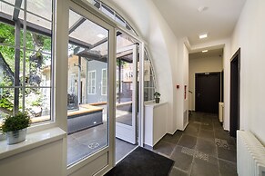 Hotel Arhiv