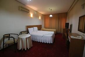 Aykut Palace Otel