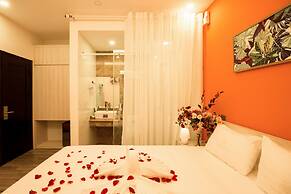 Golden hotel