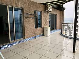 Sanya Ninety Steps Seaview Apartment