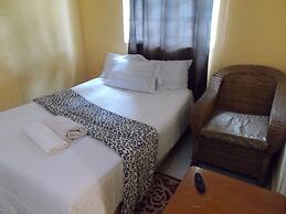 Shantumbu Lodge