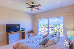 Isla 33 - 4 Bedroom PH #1301