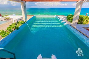 Deep Blue Condos - 302