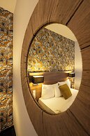 V Boutique Hotel