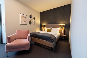 V Boutique Hotel