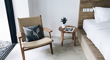 Lloyd's Inn Bali