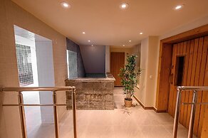 Sunday Schwarzbachtal Hideaway Resort