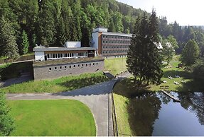 Sunday Schwarzbachtal Hideaway Resort