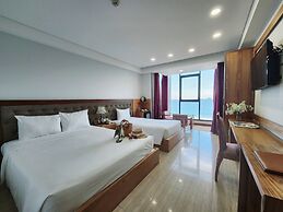 Happy Light Central Nha Trang