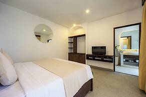 Apple Villa & Suite Seminyak