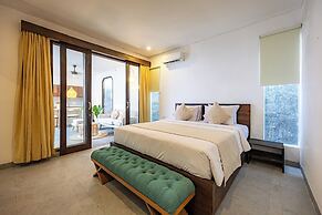 Apple Villa & Suite Seminyak