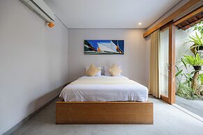 Apple Villa & Suite Seminyak