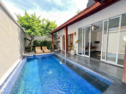 Apple Villa & Suite Seminyak