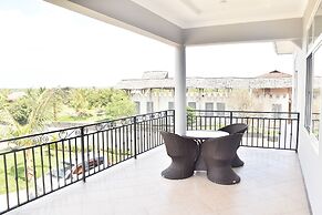 Sea Crest Hotel