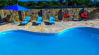 Sea Crest Hotel