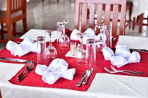 Sea Crest Hotel