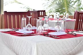 Sea Crest Hotel