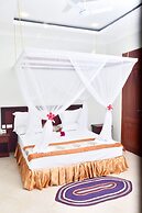 Sea Crest Hotel