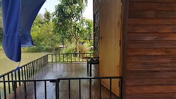 Baan Aunjai Homestay