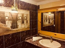 Jewel Howard Carter Hotel
