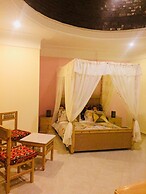 Jewel Howard Carter Hotel