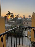 Jewel Howard Carter Hotel
