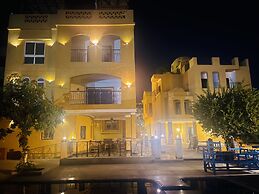 Jewel Howard Carter Hotel