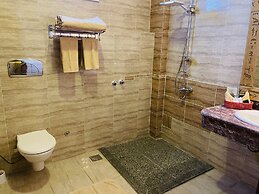 Jewel Howard Carter Hotel