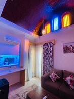 Jewel Howard Carter Hotel