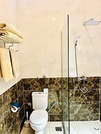 Jewel Howard Carter Hotel