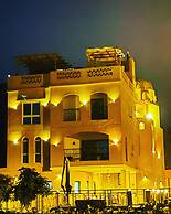 Jewel Howard Carter Hotel