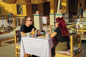 Jewel Howard Carter Hotel
