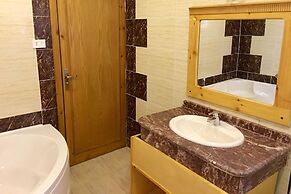 Jewel Howard Carter Hotel