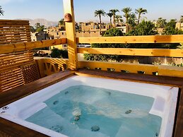 Jewel Howard Carter Hotel