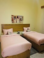 Jewel Howard Carter Hotel