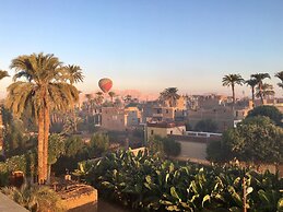 Jewel Howard Carter Hotel