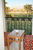 Jewel Howard Carter Hotel