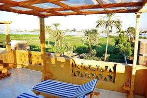 Jewel Howard Carter Hotel