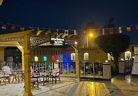 Jewel Howard Carter Hotel