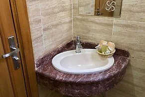 Jewel Howard Carter Hotel